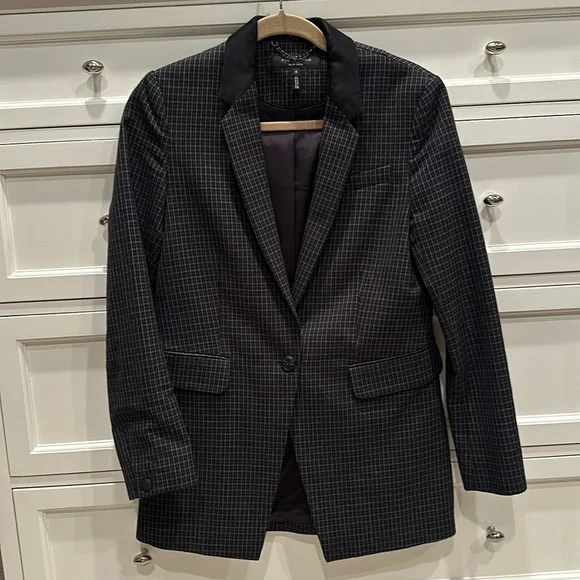 Rag & Bone grey and black plaid blazer; size 4. In excellent condition. - Picture 1 of 3